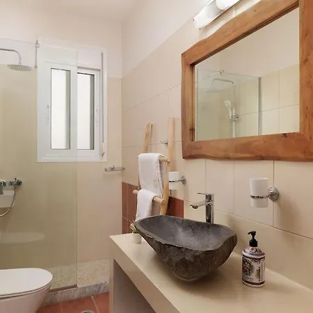 Διαμέρισμα Alemar House With Private Pool And Spectacular Sea Views Just 150m To The Μπαρμπάτι