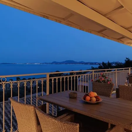 Alemar House With Private Pool And Spectacular Sea Views Just 150m To The Μπαρμπάτι